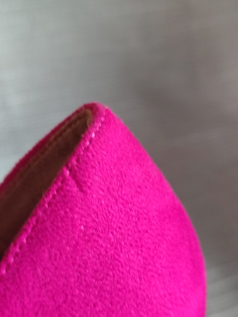 Fioni Hot Pink Pointed Toe Pumps Metallic Cap Toe Heels Size 7.5 - Picture 9 of 11